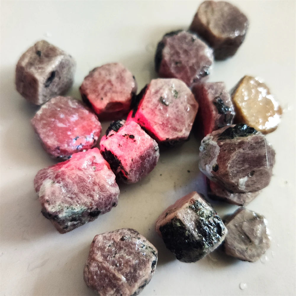 Pedras Naturais de Rubi Real – Rubi para Joias, Gemas Irregulares com Fluorescência Ultravioleta, Cristais e Pedras Decorativas